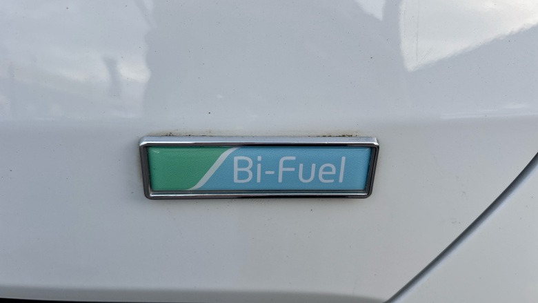 Dacia Duster 1.0 TCe 100 Comfort 5dr Bi Fuel Estate